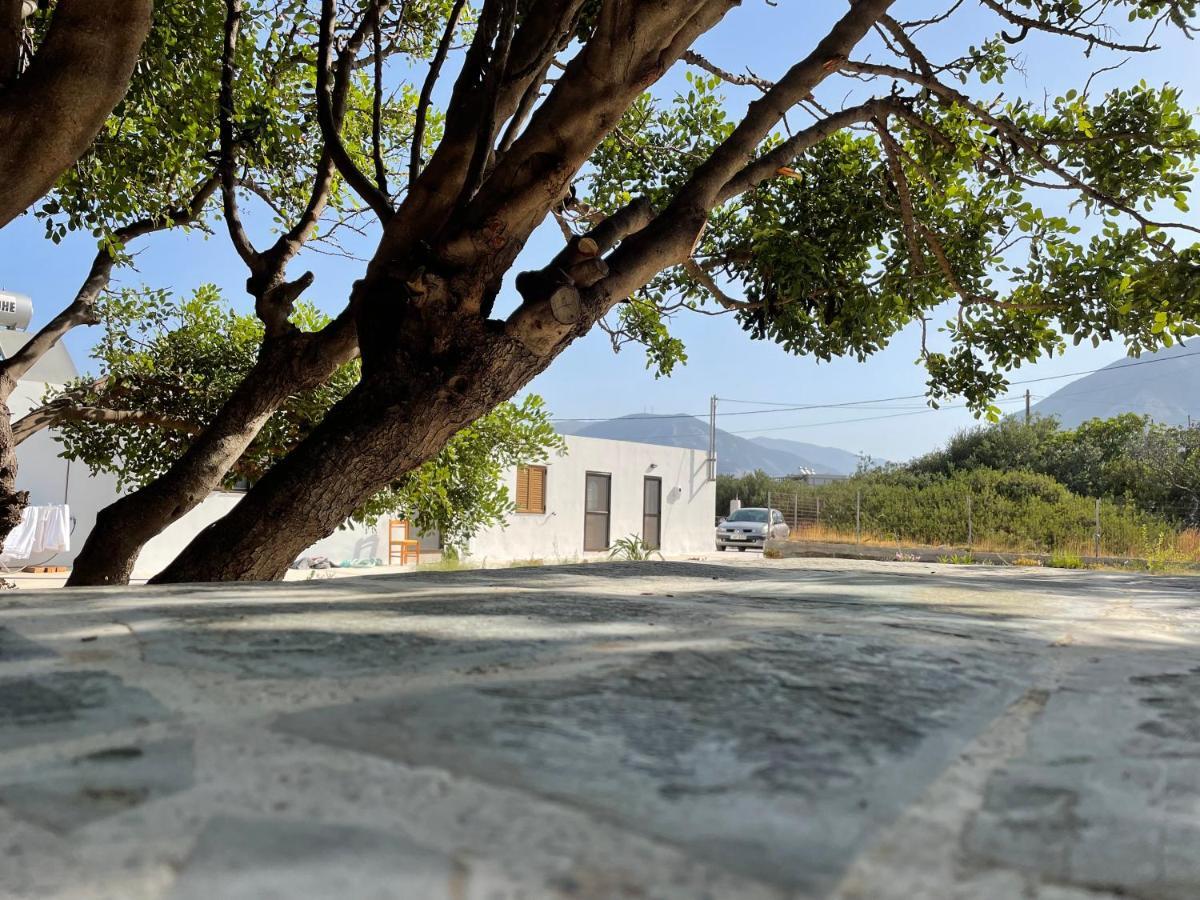 Haroupia Villa Елафониси Екстериор снимка